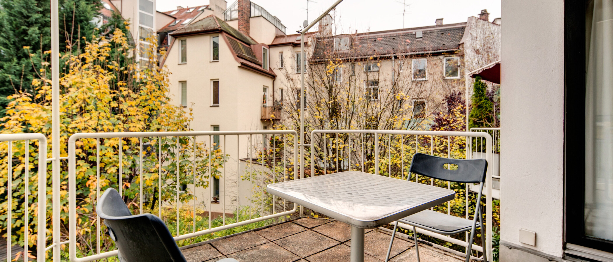 apartamento München Schwabing (rechts der Leopoldstraße) 02 balcón 1976