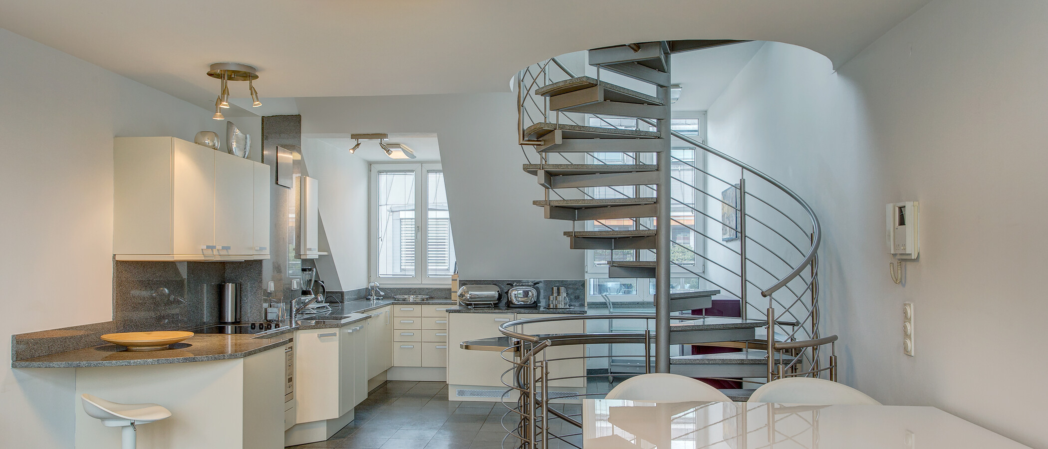 dúplex München Schwabing (rechts der Leopoldstraße) 05 salón 2018