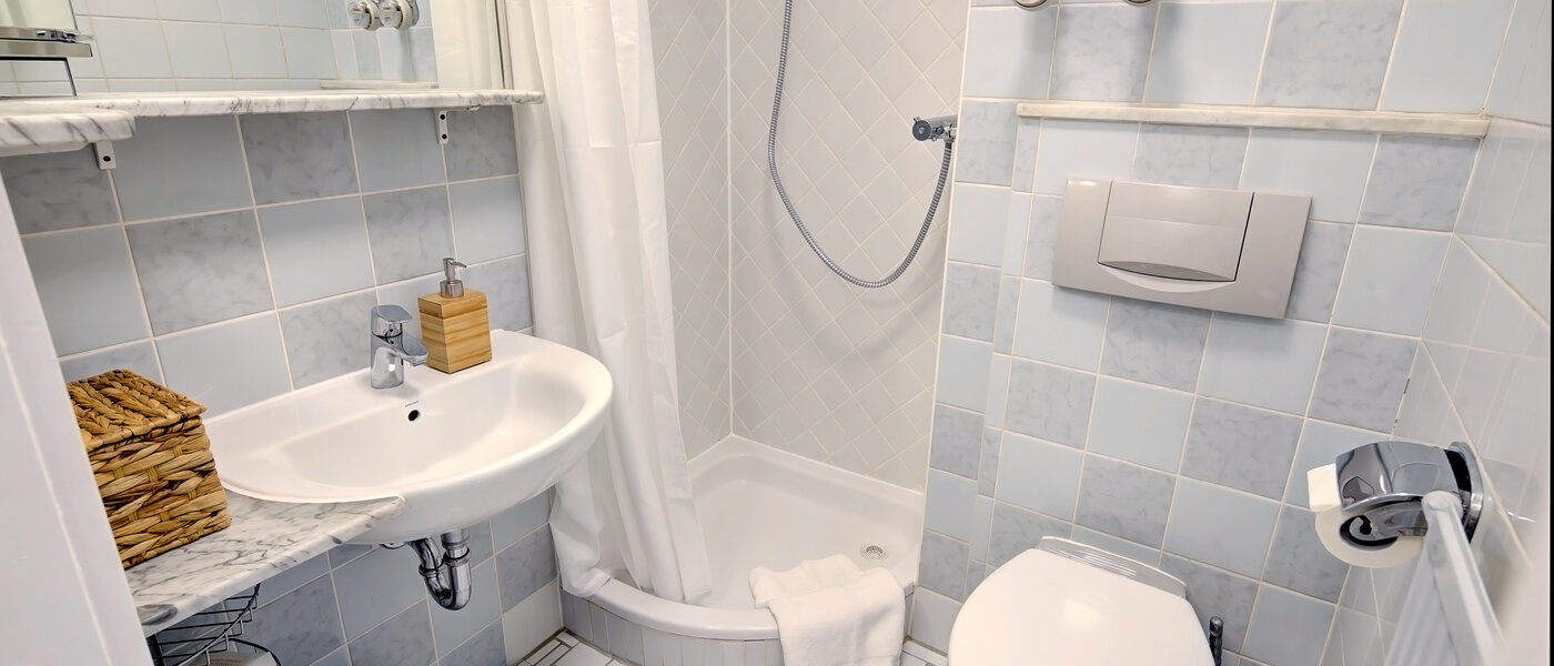apartamento München Schwabing-West (rund um den Hohenzollernplatz) 01 baño 2152