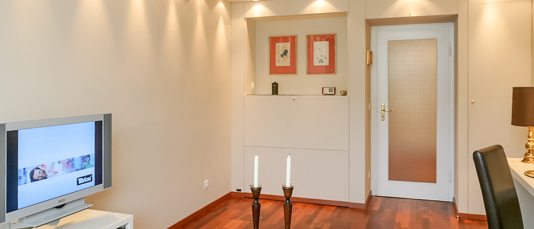 apartamento München Schwabing (links der Leopoldstraße) 03 salón 2333