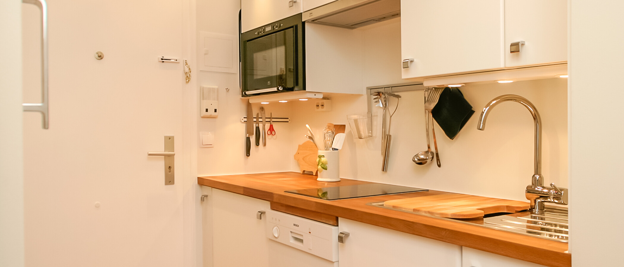 apartamento München Schwabing (links der Leopoldstraße) 02 cocina 2333