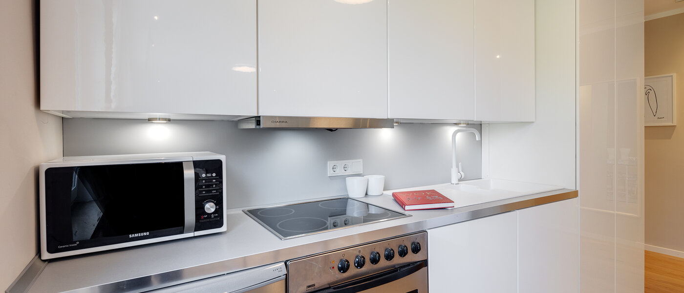 apartamento München Schwabing (links der Leopoldstraße) 03 cocina 2407