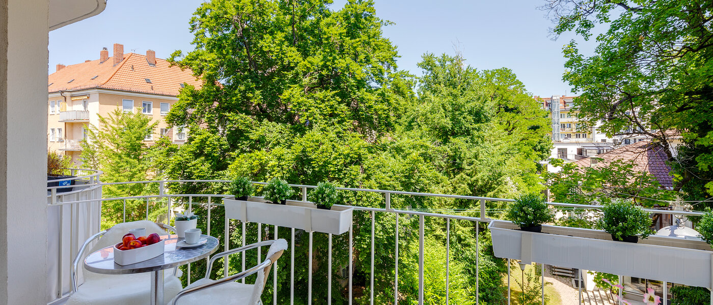 apartamento München Schwabing (links der Leopoldstraße) 03 balcón 2407