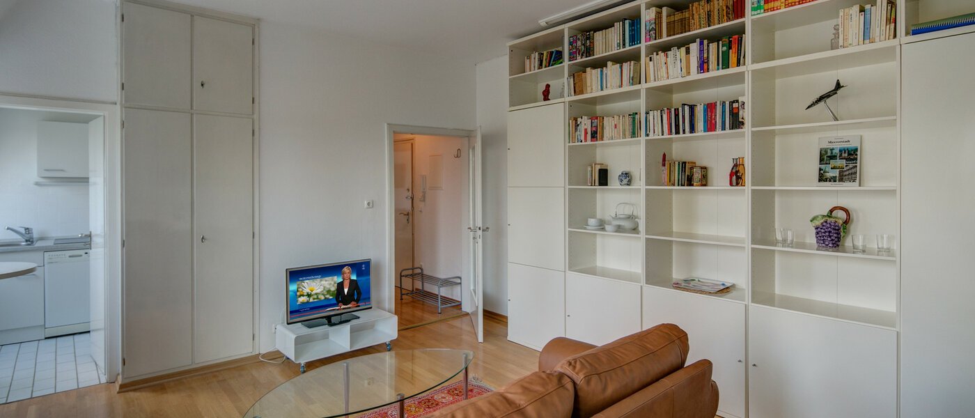 apartamento München Schwabing (rechts der Leopoldstraße) 03 salón 2486