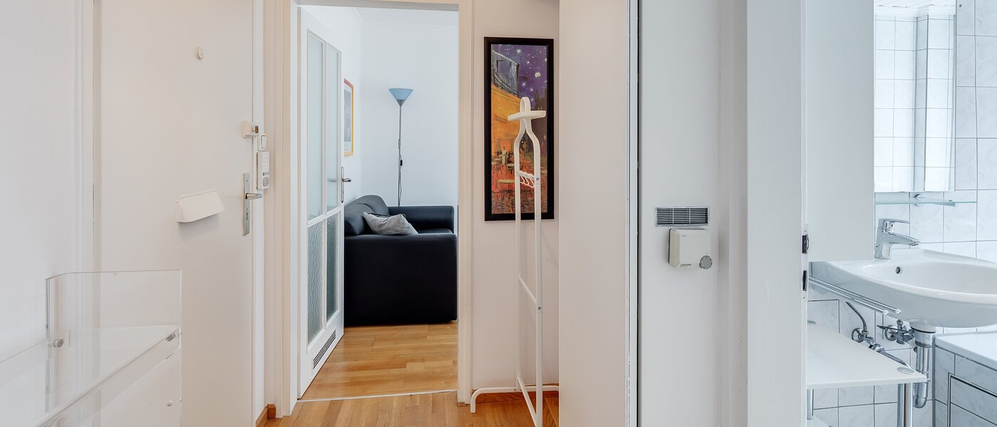 apartamento München Schwabing-West (rund um den Hohenzollernplatz) 01 pasillo 2568