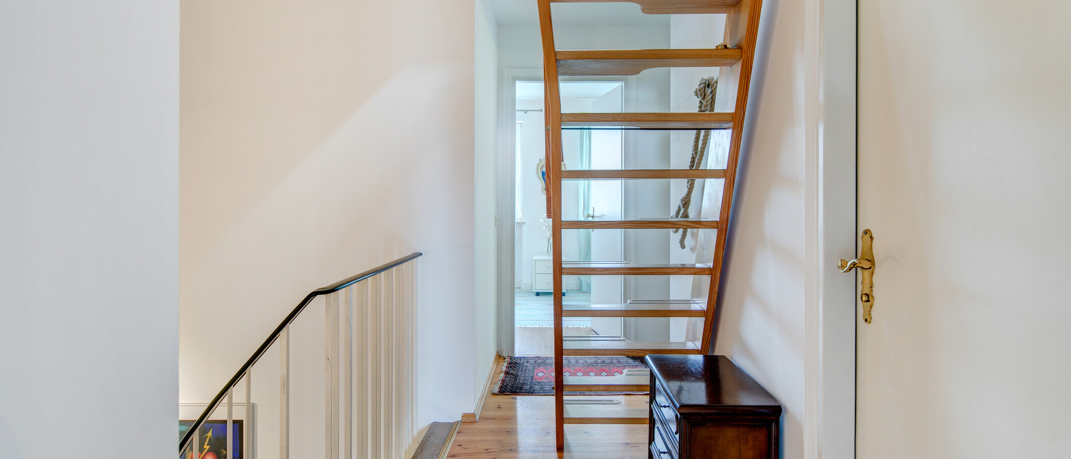 casa München Denning 05 pasillo 260
