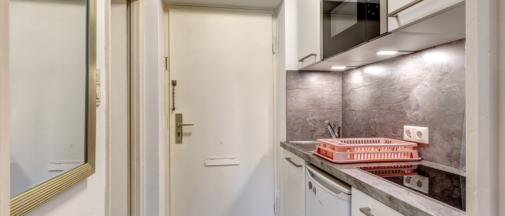 apartamento München Neuhausen 01 cocina 2682