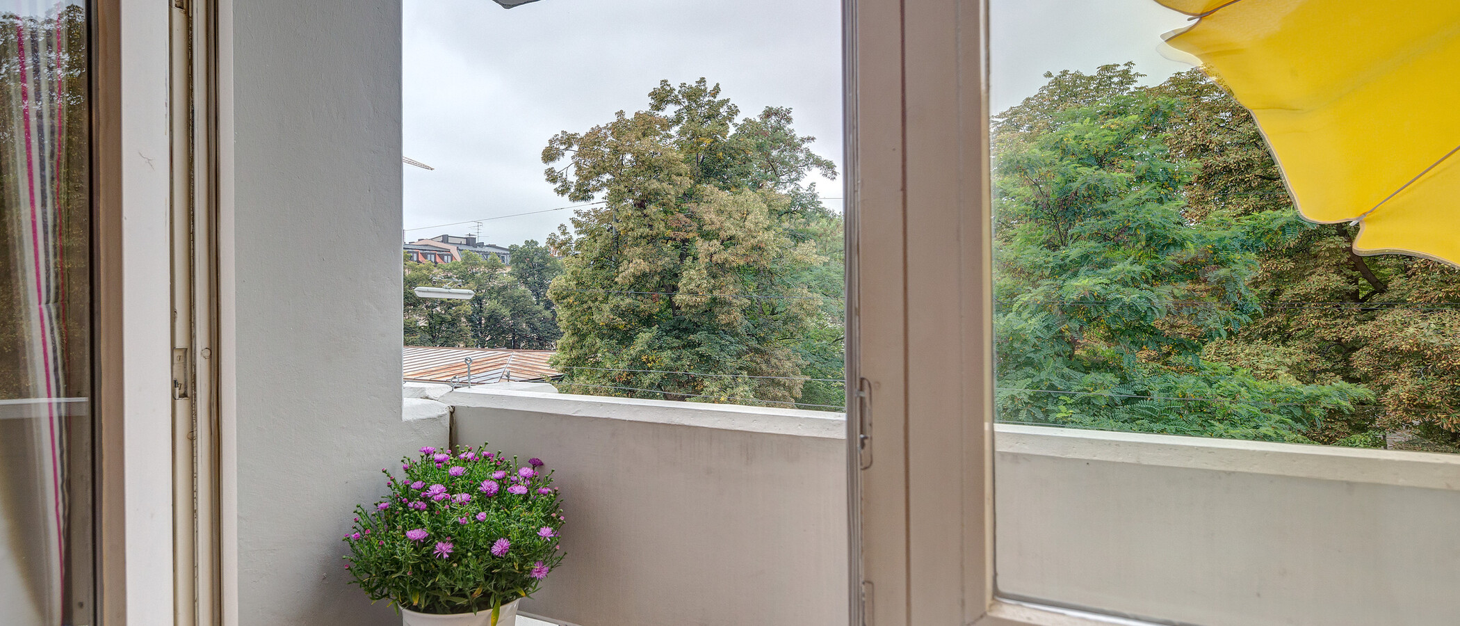 apartamento München Schwabing (links der Leopoldstraße) 03 balcón 2684