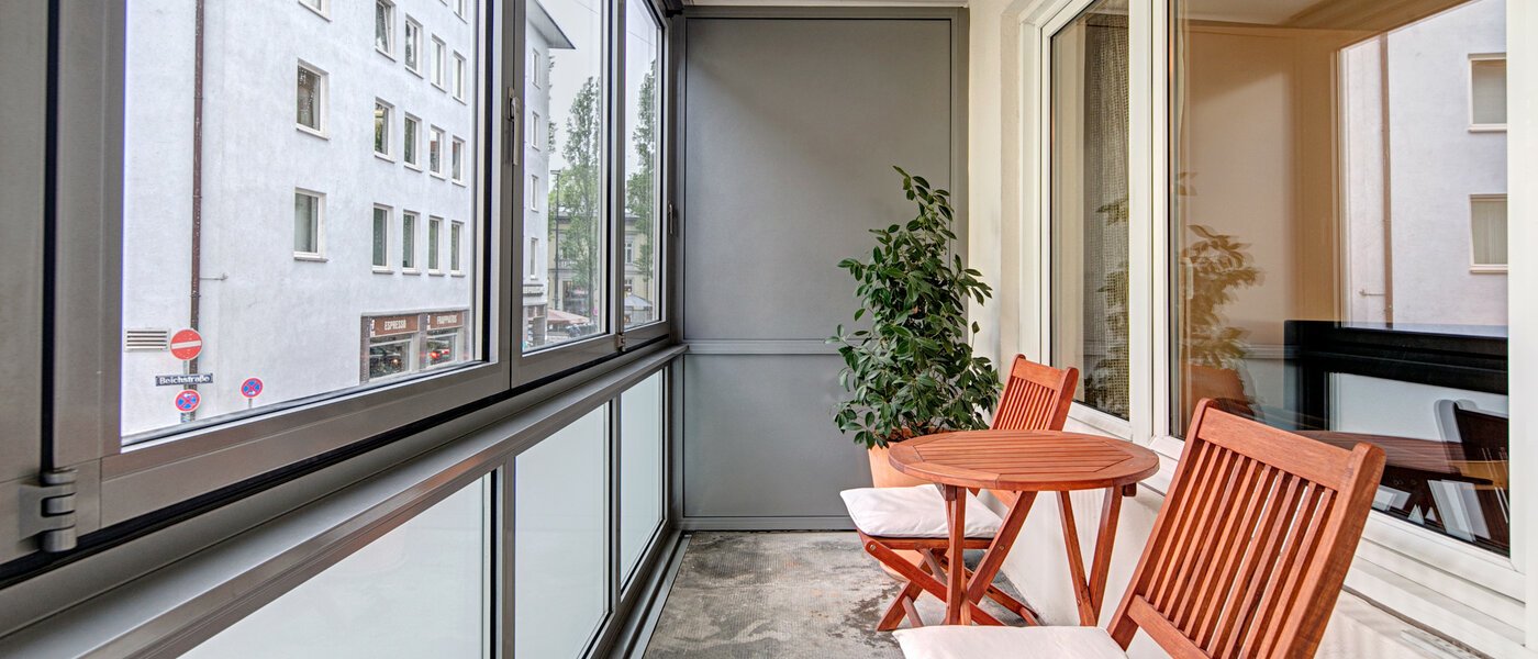 apartamento München Schwabing-Nord (zw. Leopoldstraße & Englischen Garten) 01 balcón 3091