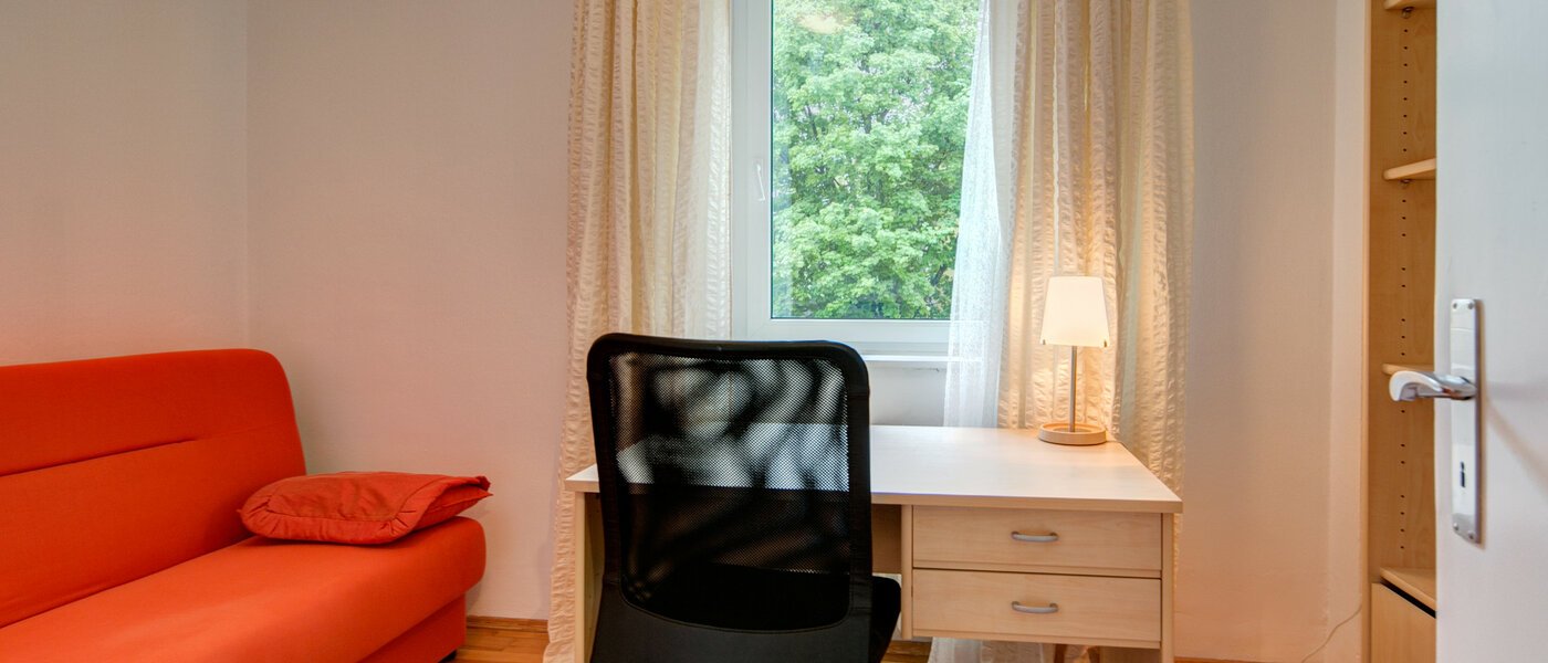 apartamento München Schwabing-Nord (zw. Leopoldstraße & Englischen Garten) 02 Oficina / Habitación de invitados 3091