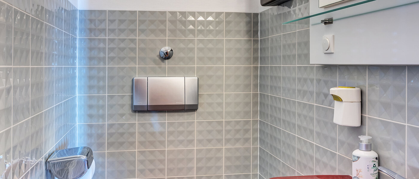 apartamento München Harlaching 01 WC de invitados 3096