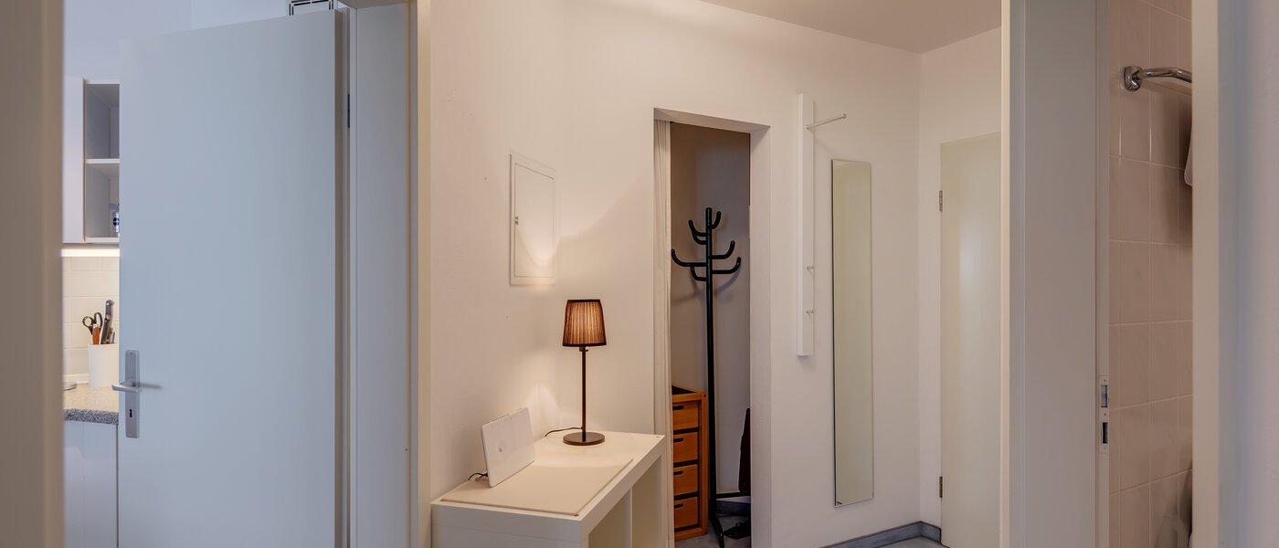 apartamento München Schwabing-West (rund um den Hohenzollernplatz) 02 pasillo 3242