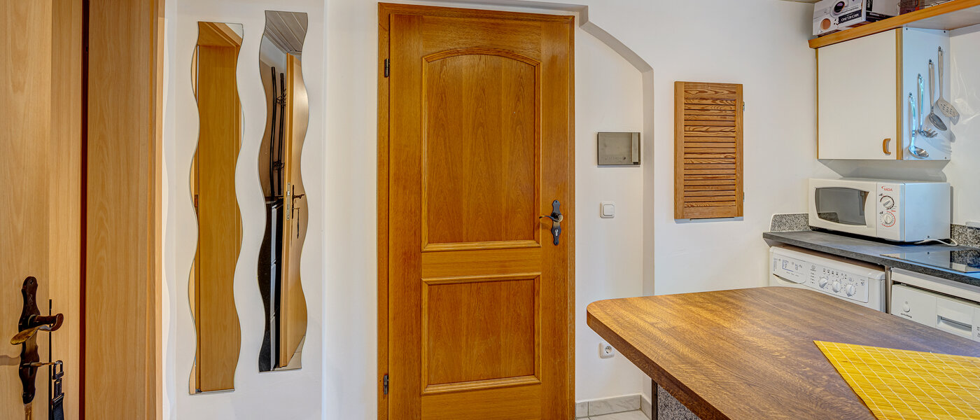 apartamento Unterföhring 01 pasillo 3405