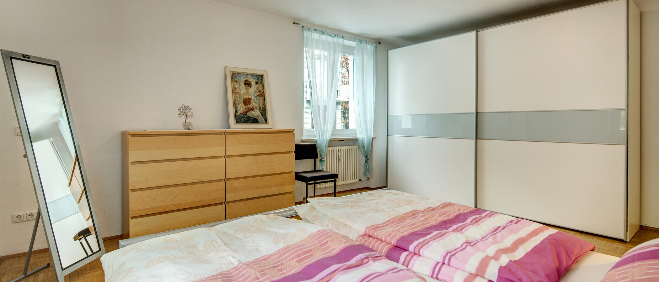 apartamento München Schwabing-Nord (zw. Belgrad- & Leopoldstraße) 03 dormitorio 342