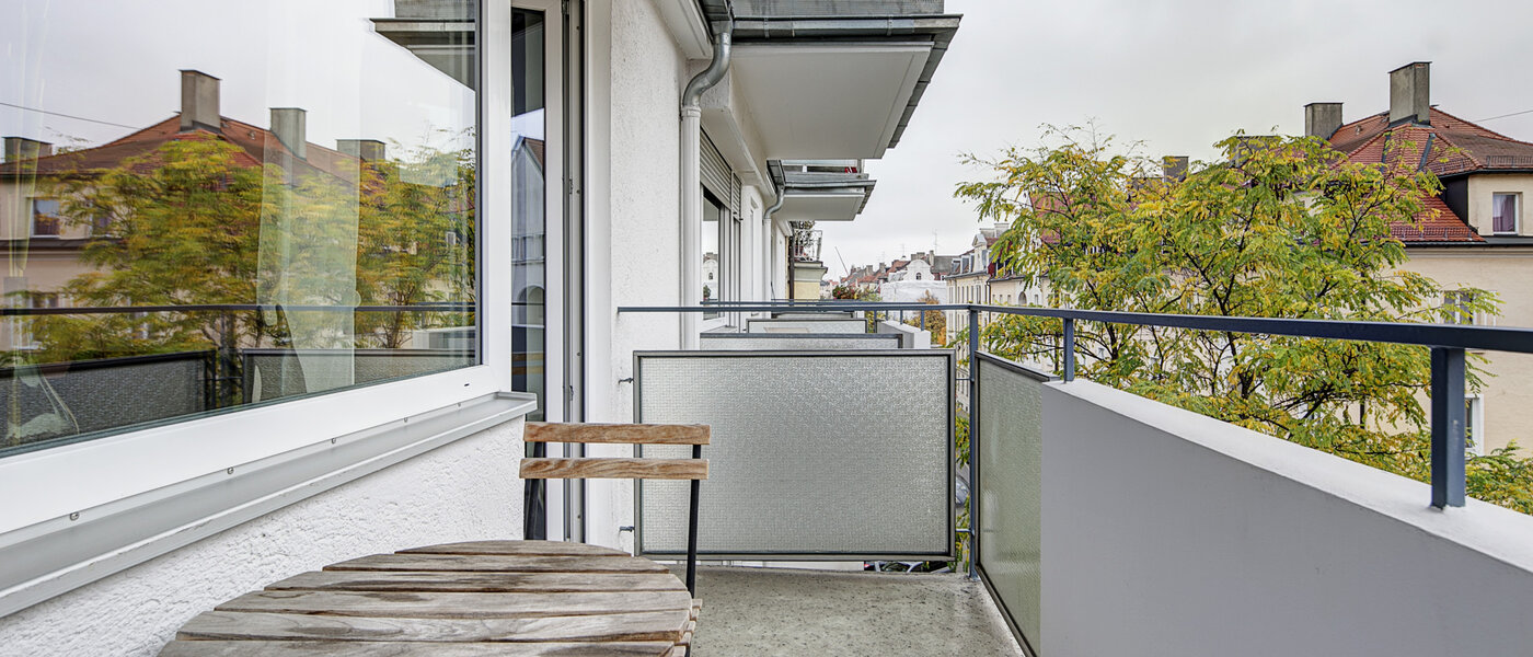 apartamento München Schwabing (links der Leopoldstraße) 02 balcón 3713