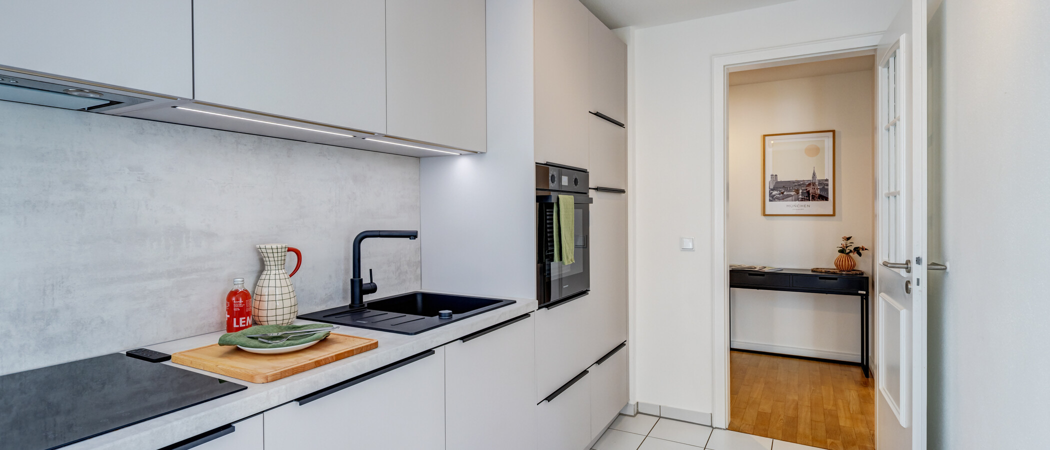 apartamento München Maxvorstadt - Rund um den Josephsplatz 03 cocina 3735