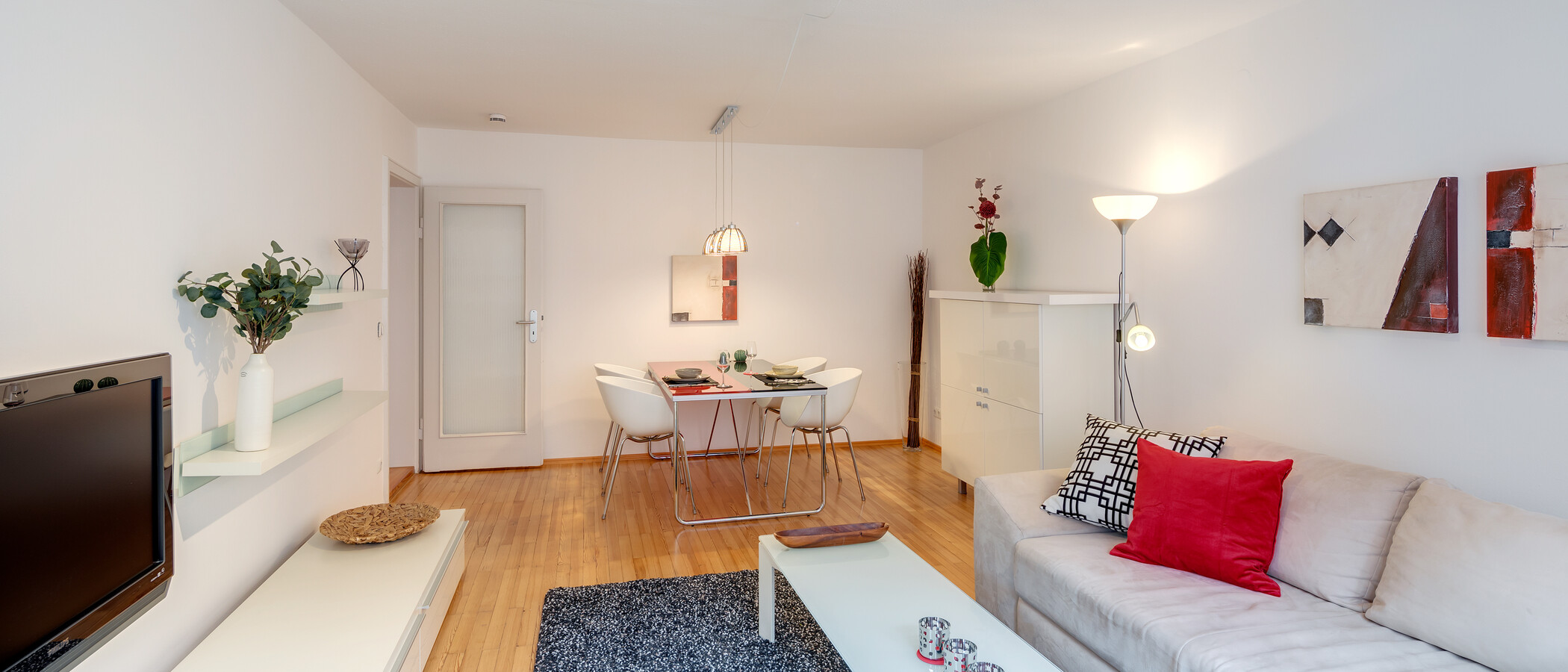 apartamento München Schwabing-West (rund um den Hohenzollernplatz) 04 zona de día  3827