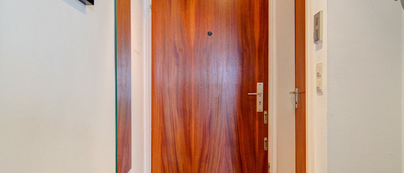 apartamento München Neuhausen 01 pasillo 4307