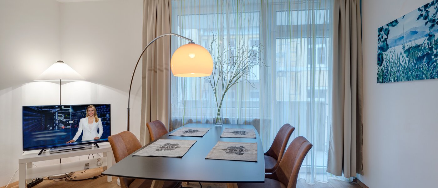 apartamento München Schwabing-West (rund um den Hohenzollernplatz) 04 zona de día  4311