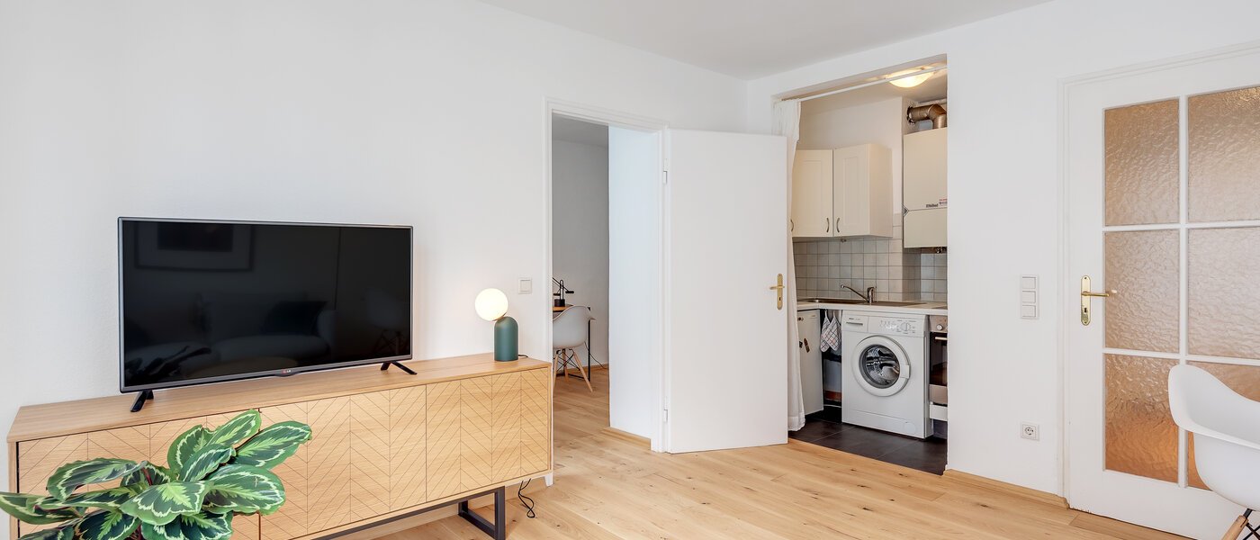 apartamento München Schwabing-West (rund um den Hohenzollernplatz) 03 zona de día  4379