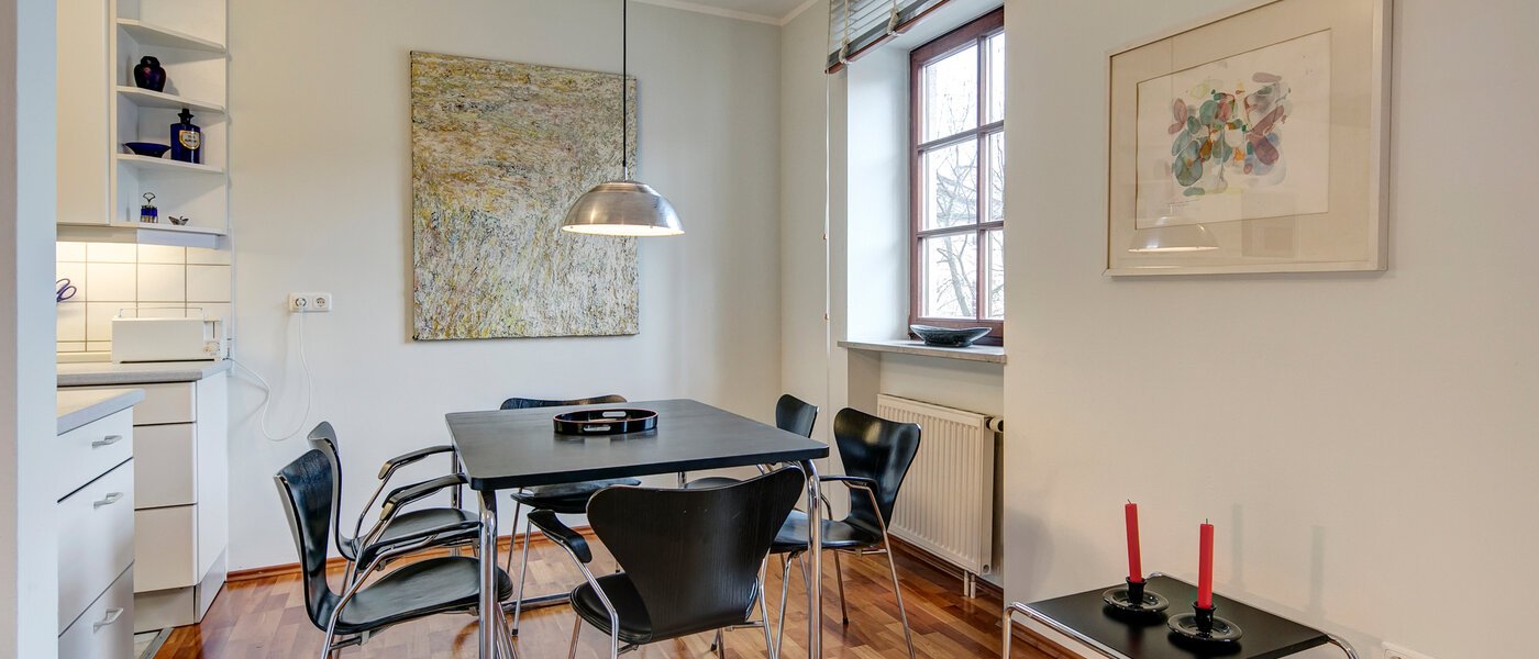 apartamento München Lehel 01 comedor 4400