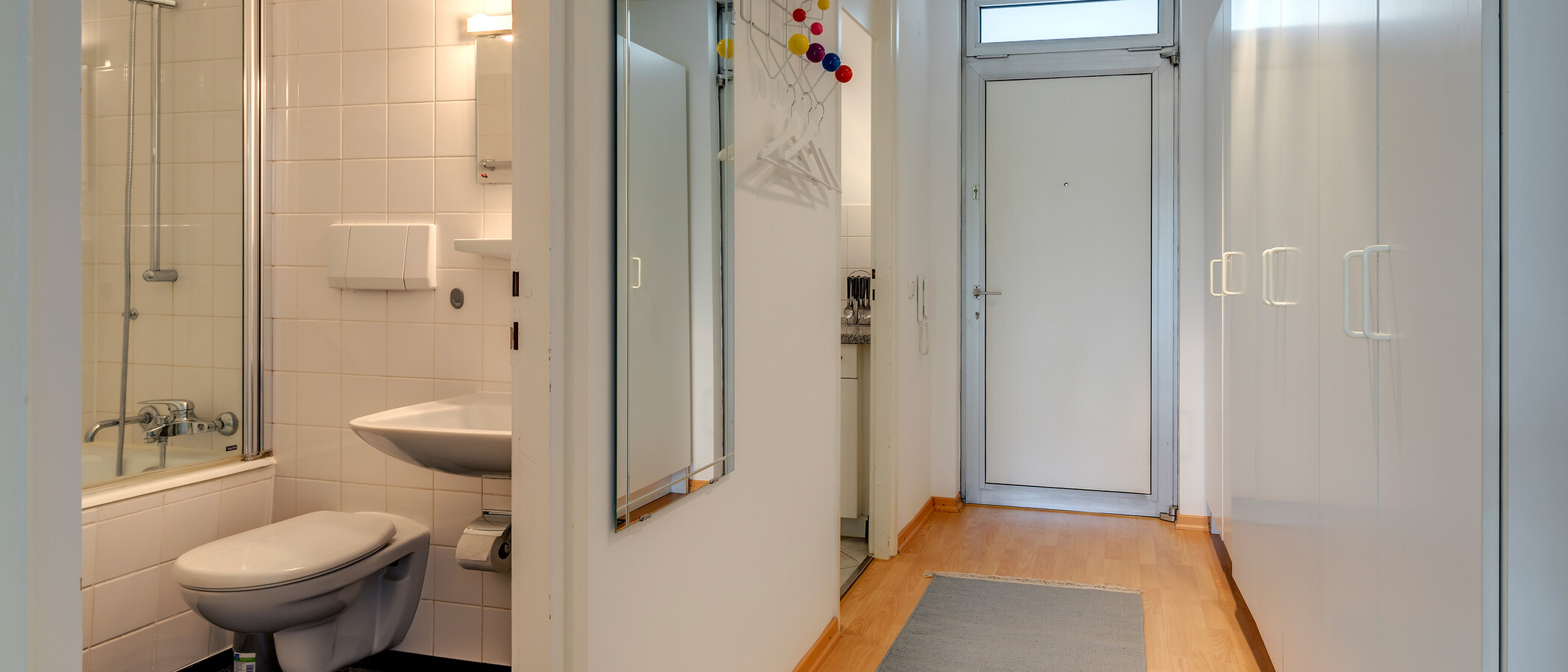 apartamento München Schwabing-Nord (zw. Leopoldstraße & Englischen Garten) 02 pasillo 4452