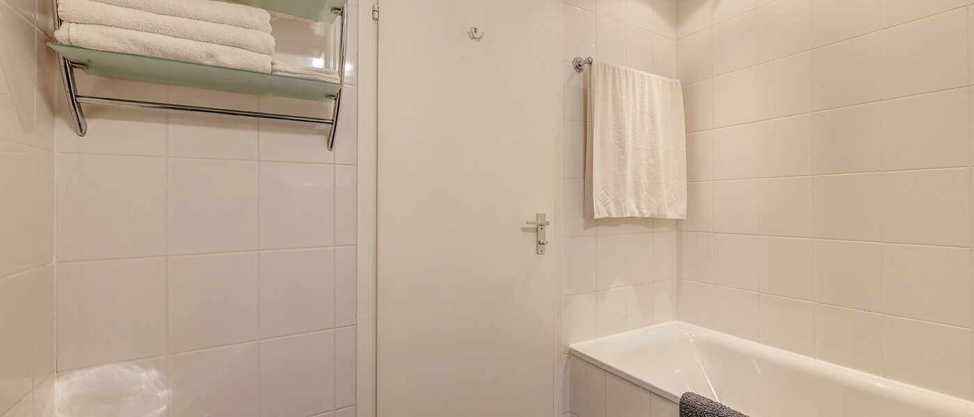 apartamento München Schwabing-West (rund um den Bonner Platz) 04 baño 4460