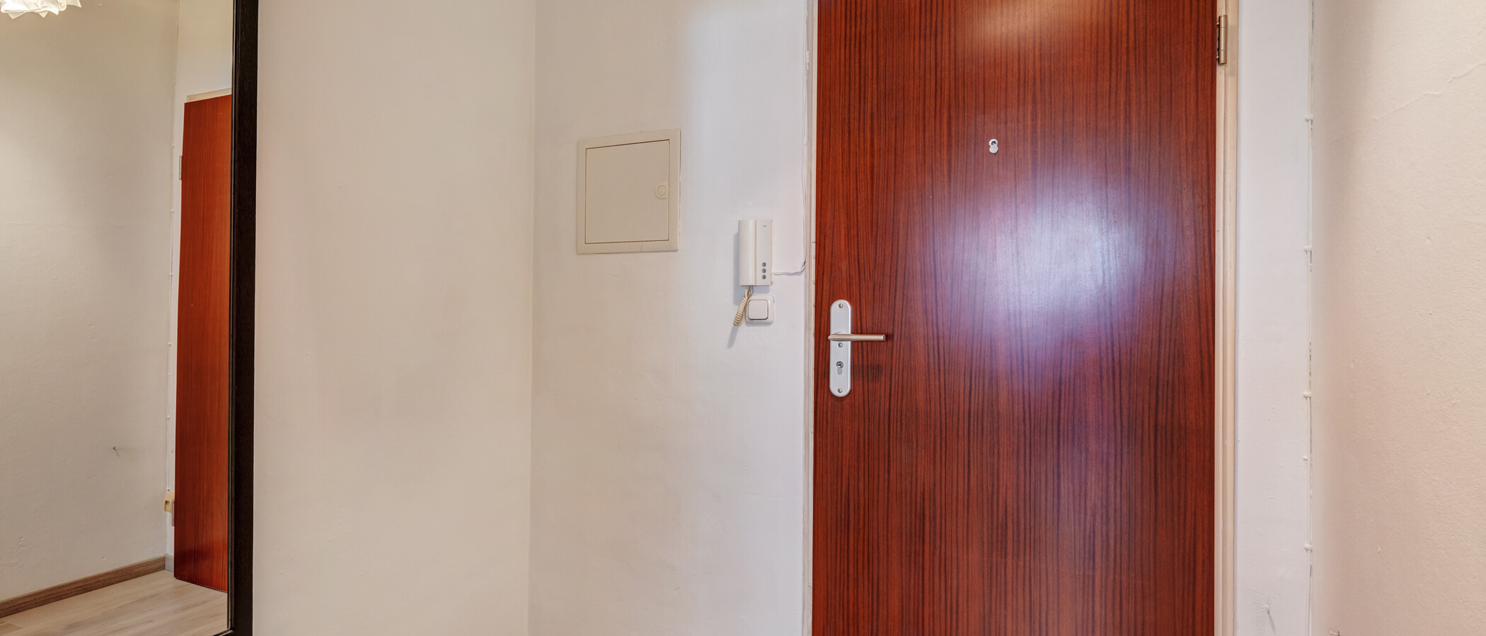 apartamento München Neuhausen 02 pasillo 4612