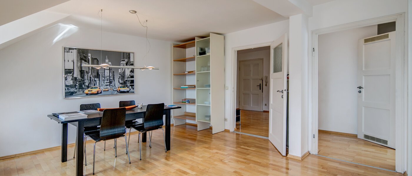 ático München Maxvorstadt - Rund um den Josephplatz 04 salón 4683