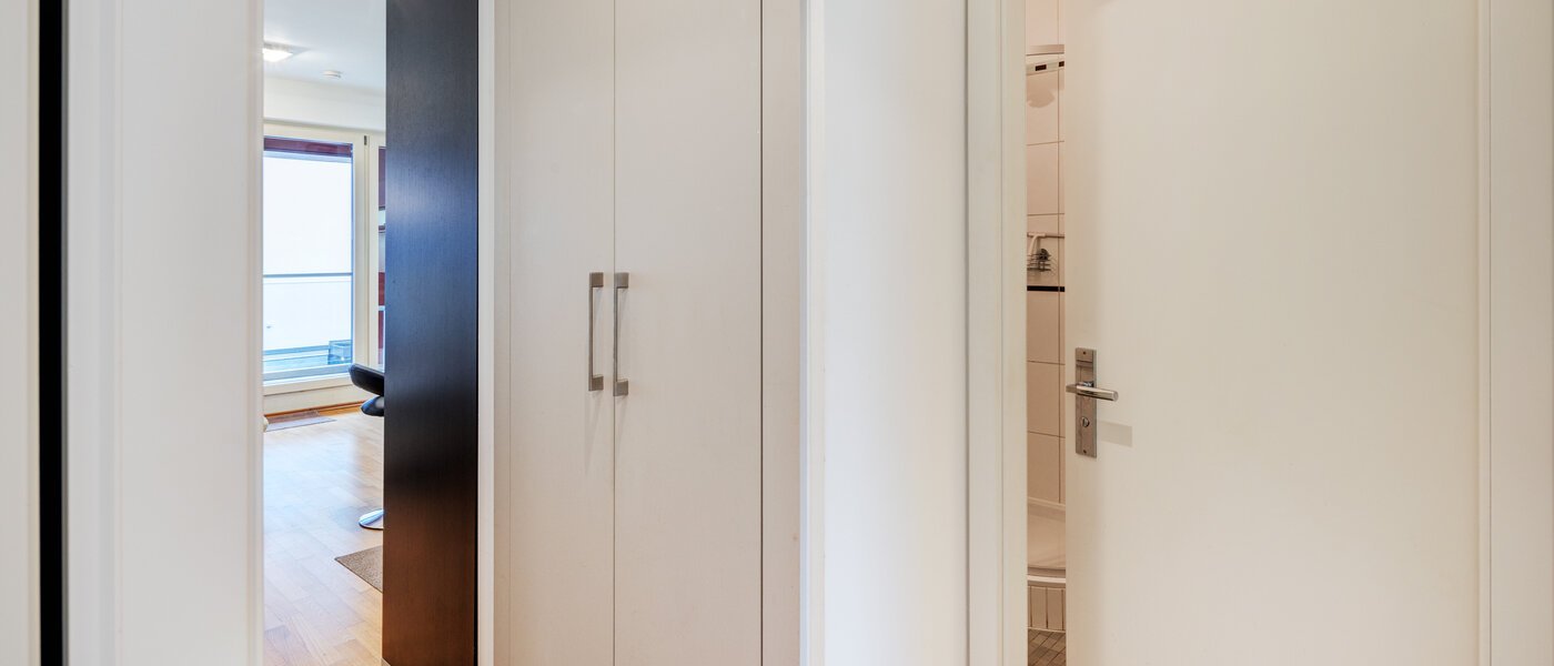 apartamento München Schwabing (rechts der Leopoldstraße) 02 pasillo 4720