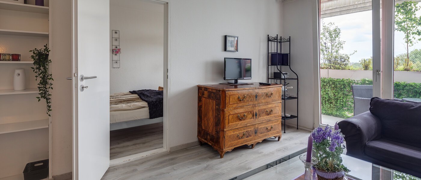 apartamento München Schwabing (rechts der Leopoldstraße) 03 sala de estar 4730