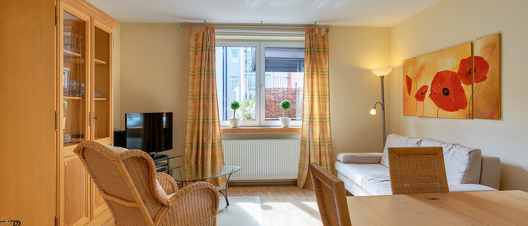 apartamento München Schwabing-West (rund um den Hohenzollernplatz) 01 zona de día  4783