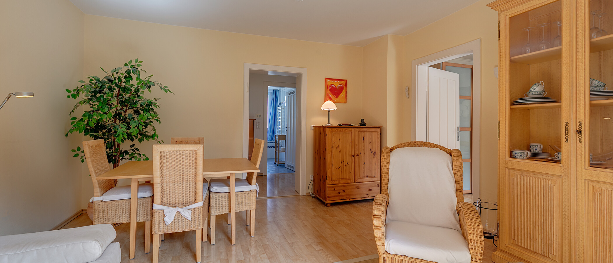 apartamento München Schwabing-West (rund um den Hohenzollernplatz) 03 zona de día  4783