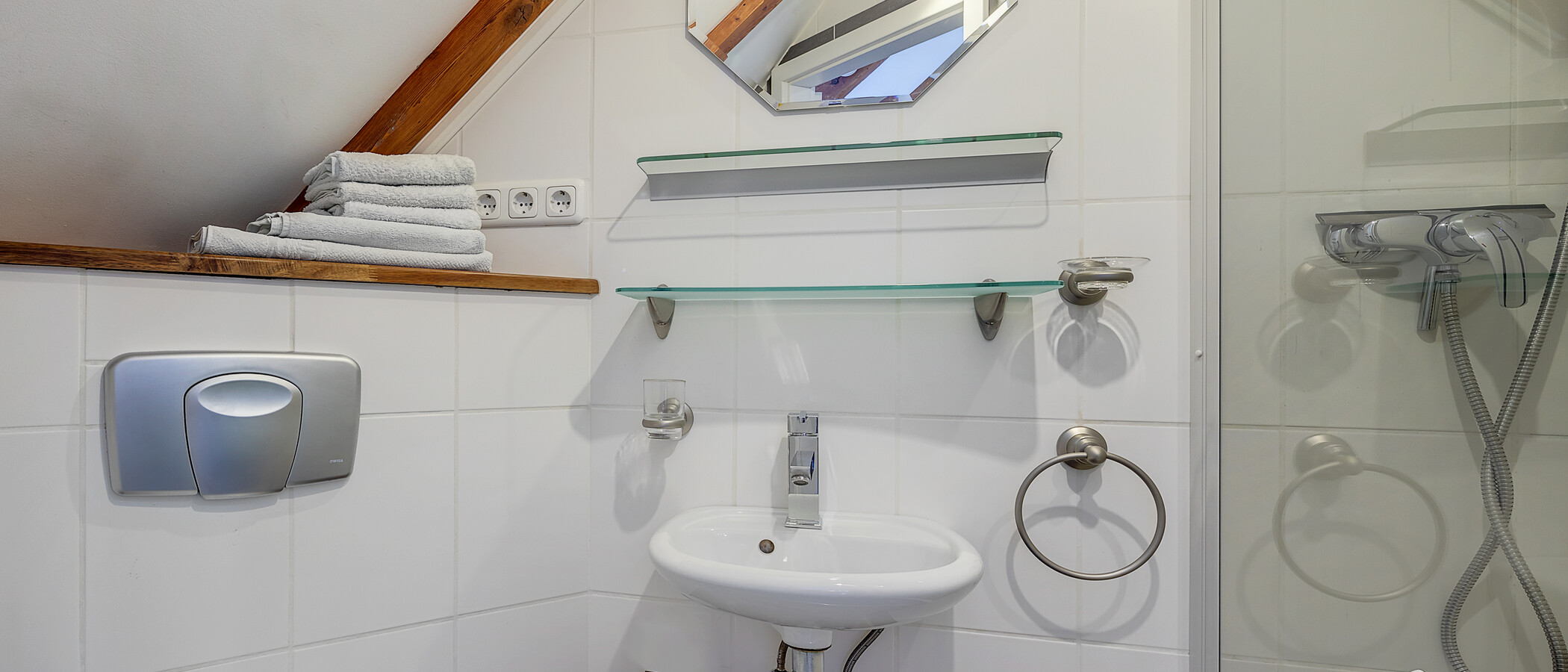ático Unterföhring 02 baño 4788