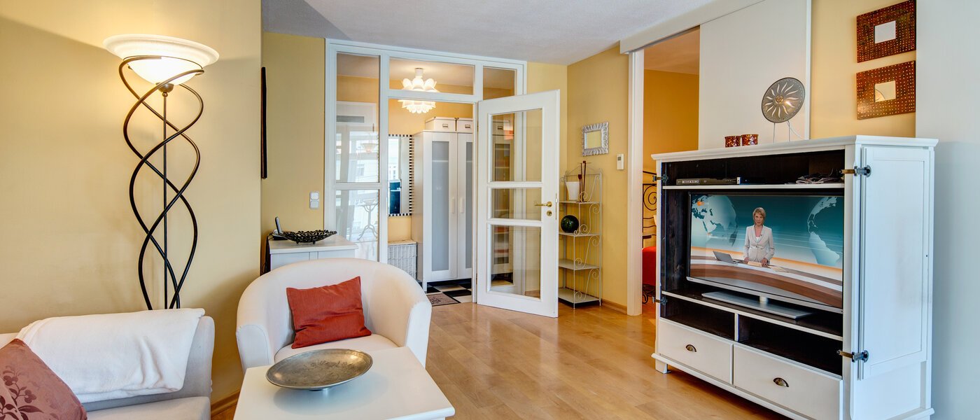 apartamento München Schwabing-West (rund um den Bonner Platz) 04 salón 4912