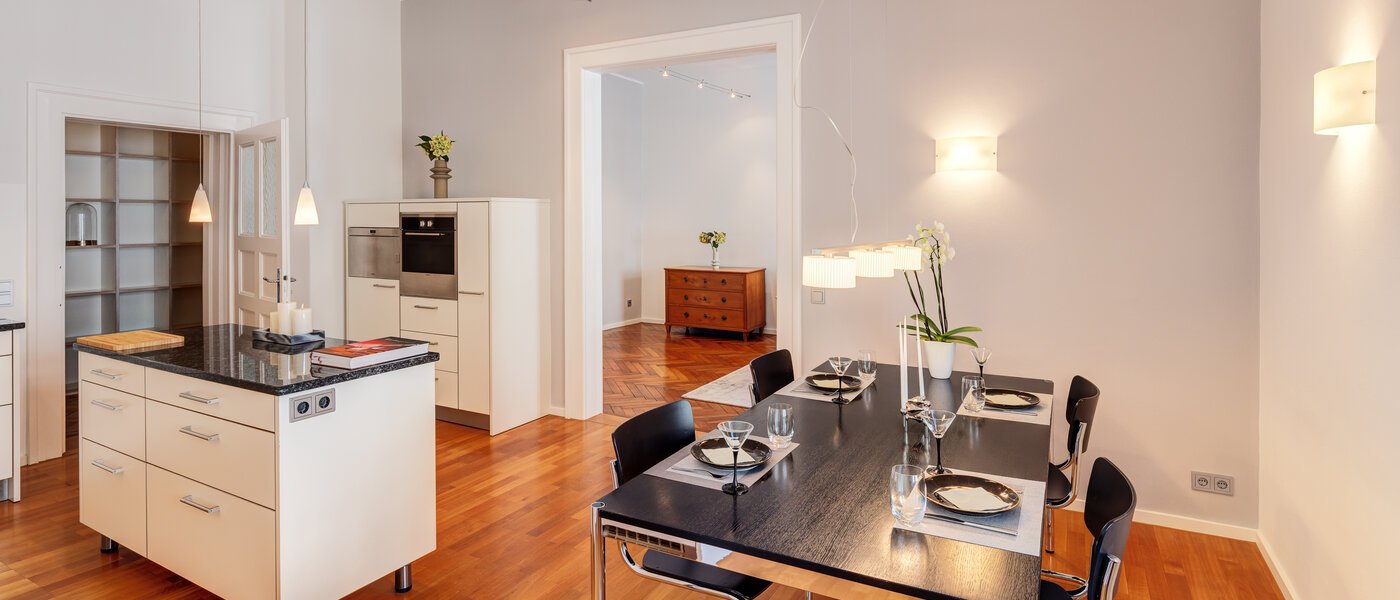 apartamento München Schwabing (links der Leopoldstraße) 04 cocina 4915