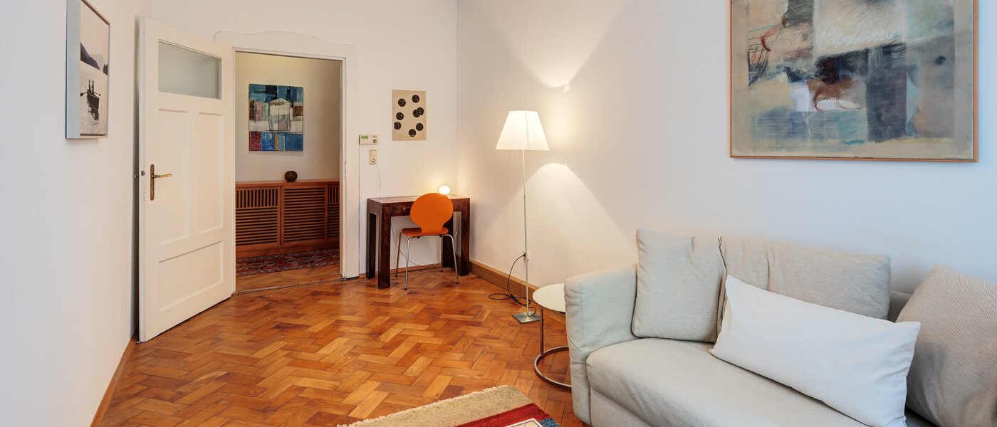 apartamento München Neuhausen 03 sala de estar 5003