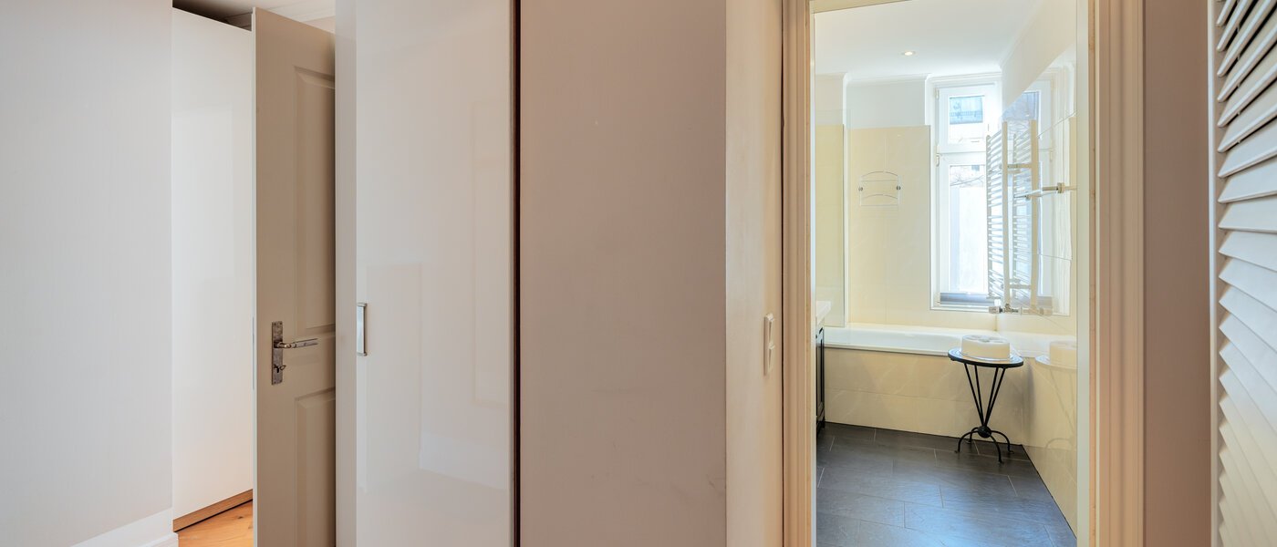 apartamento München Neuhausen 02 pasillo 5216