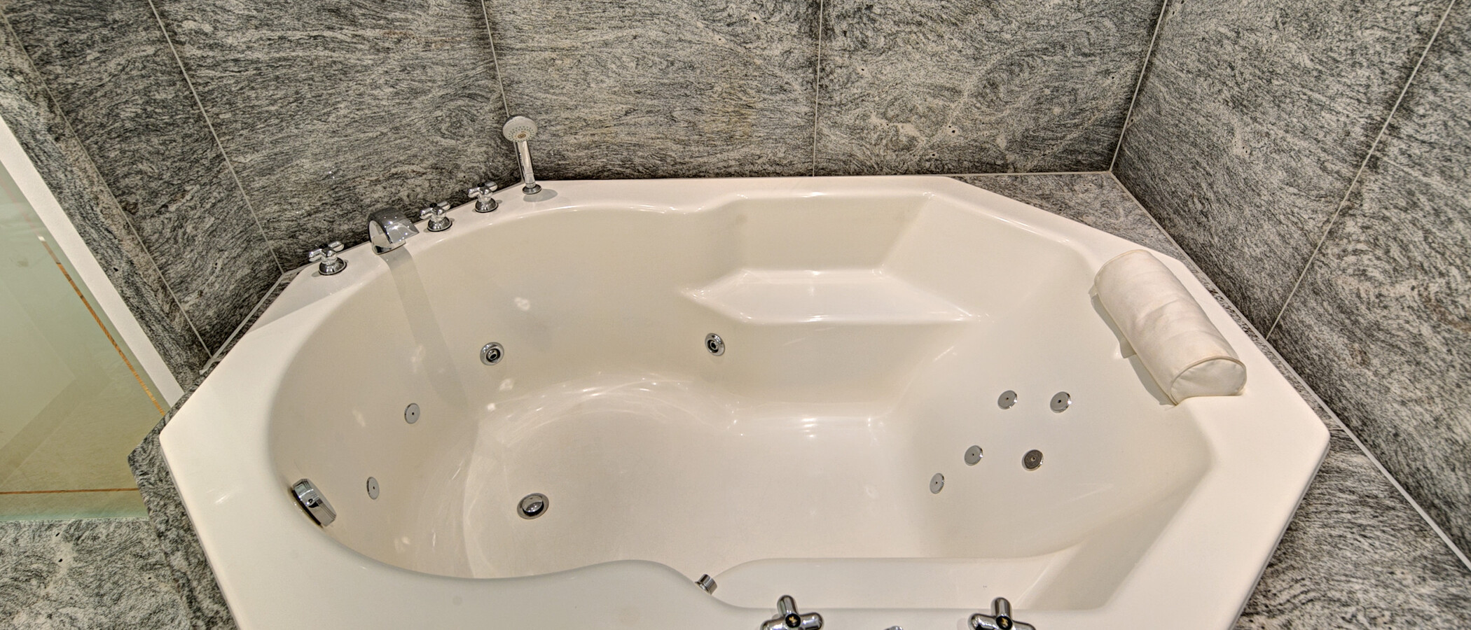 apartamento München Schwabing-West (rund um den Hohenzollernplatz) 02 baño 5273