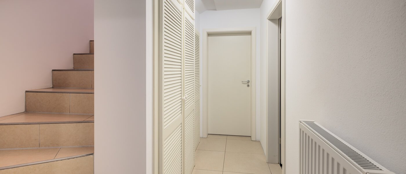 chalet adosado München Westpark 09 pasillo 5296