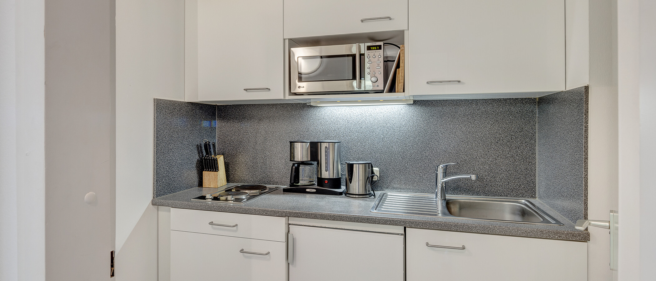apartamento München Schwabing (rechts der Leopoldstraße) 01 cocina 5389
