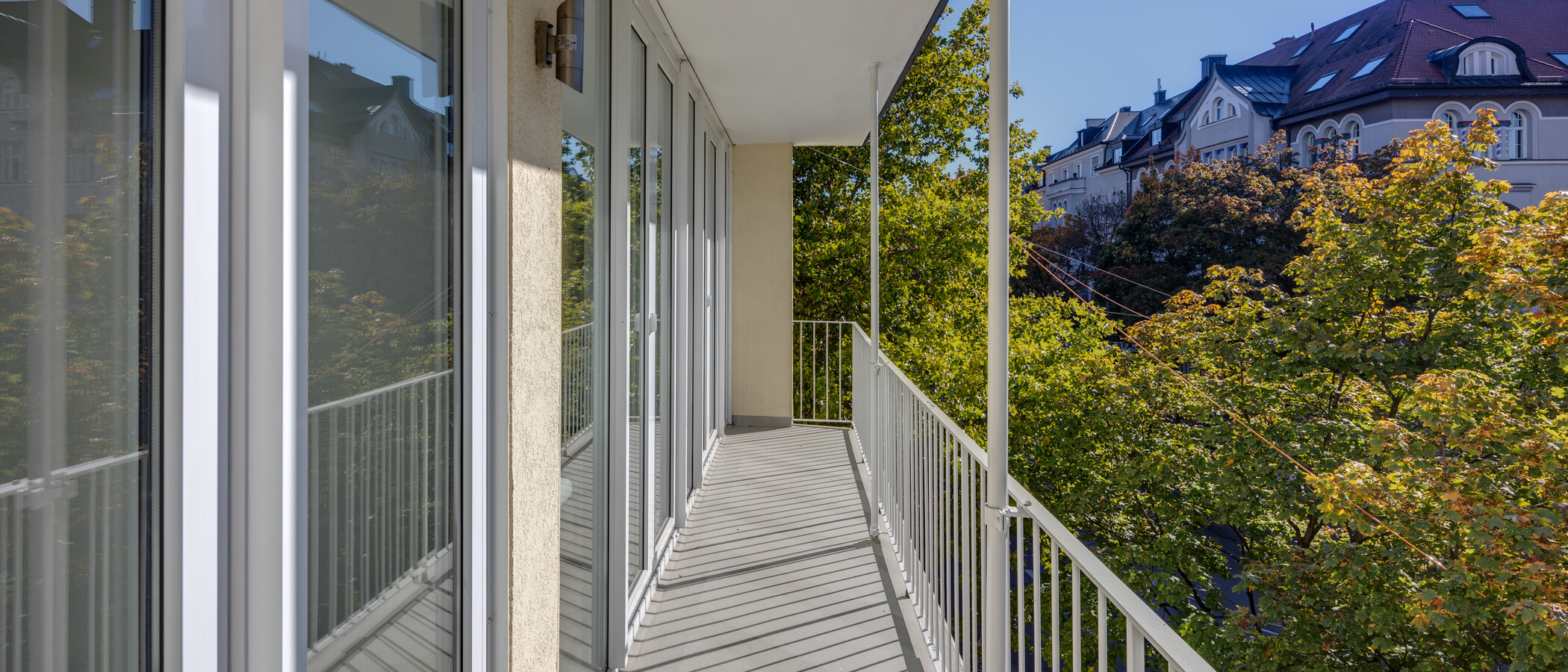 apartamento München Schwabing (links der Leopoldstraße) 01 balcón 5407