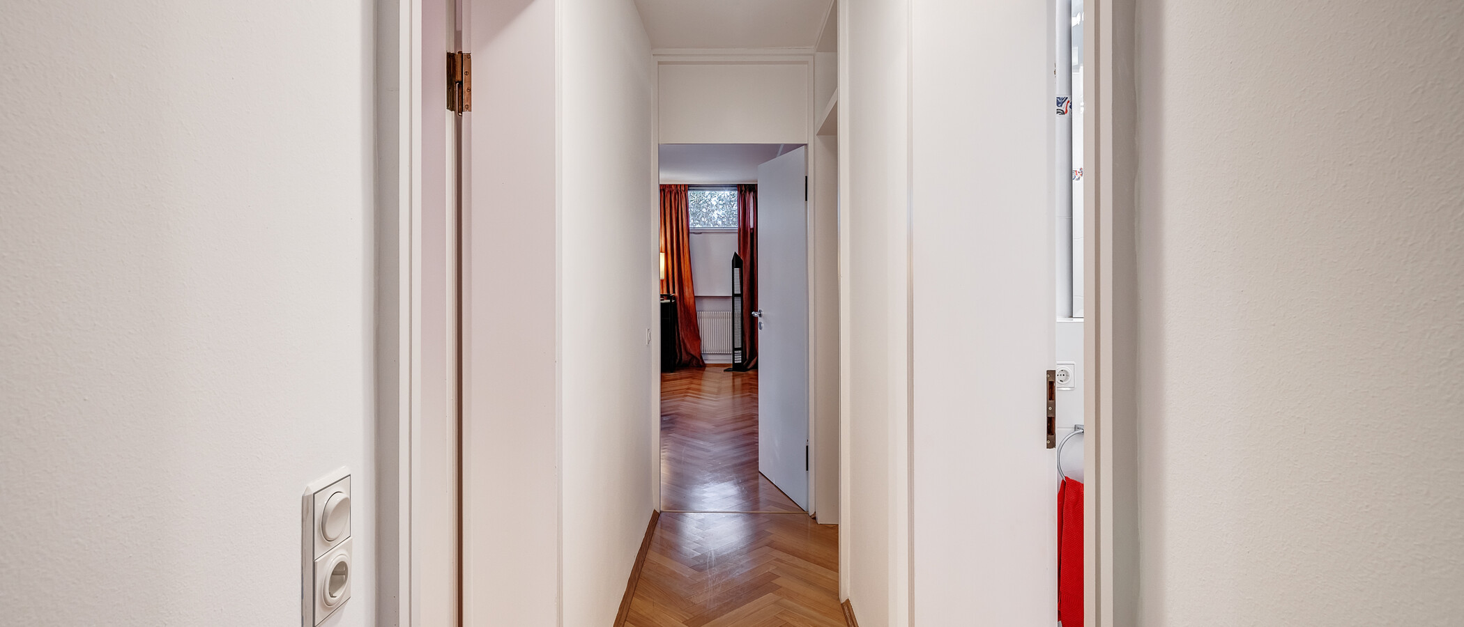 casa unifamiliar München Obermenzing 09 pasillo 5436
