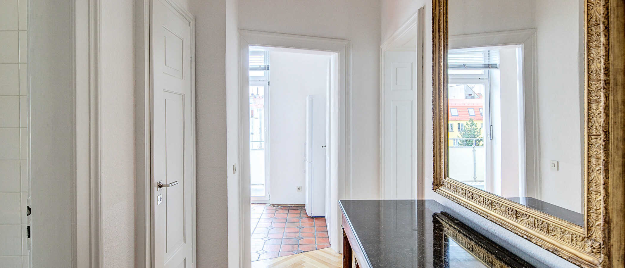 apartamento München Schwabing (links der Leopoldstraße) 01 pasillo 556