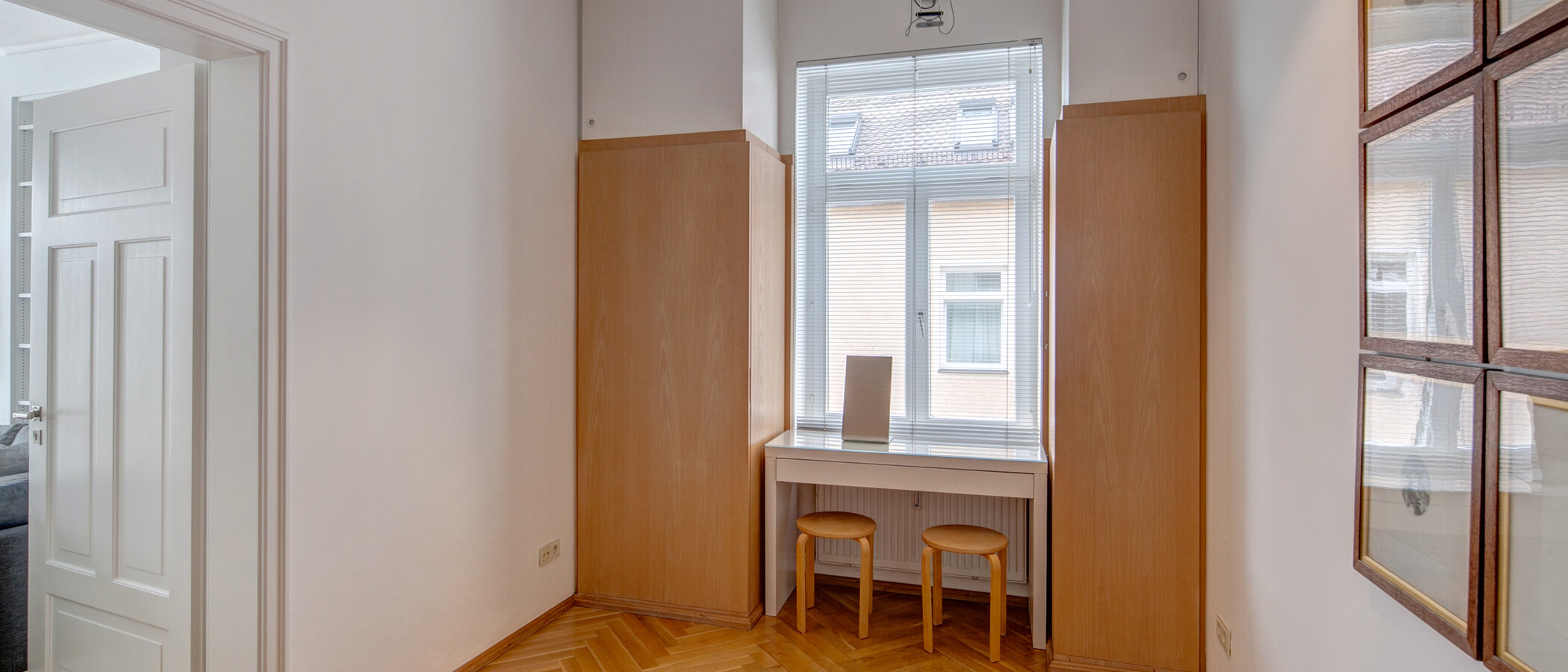 apartamento München Schwabing (links der Leopoldstraße) 02 dormitorio 556