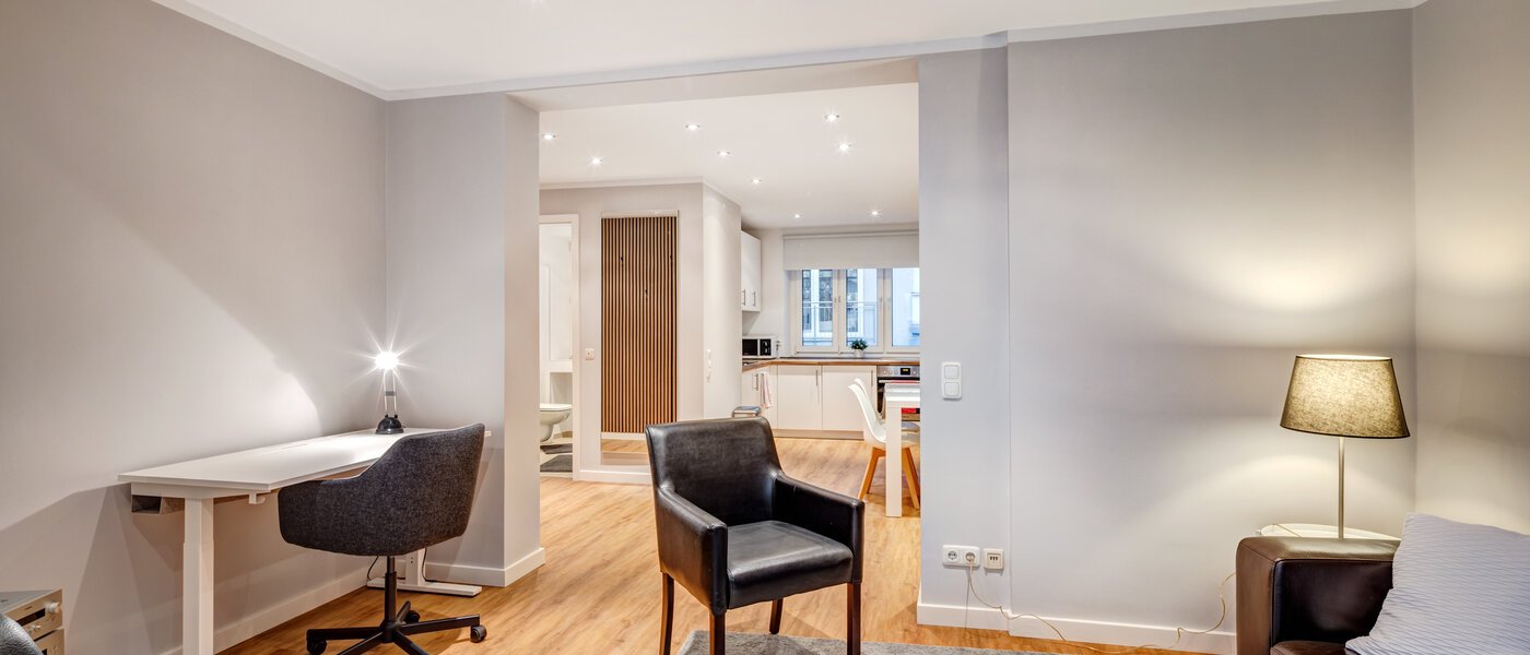 apartamento München Schwabing-Nord (zw. Leopoldstraße & Englischen Garten) 03 zona de día  5560