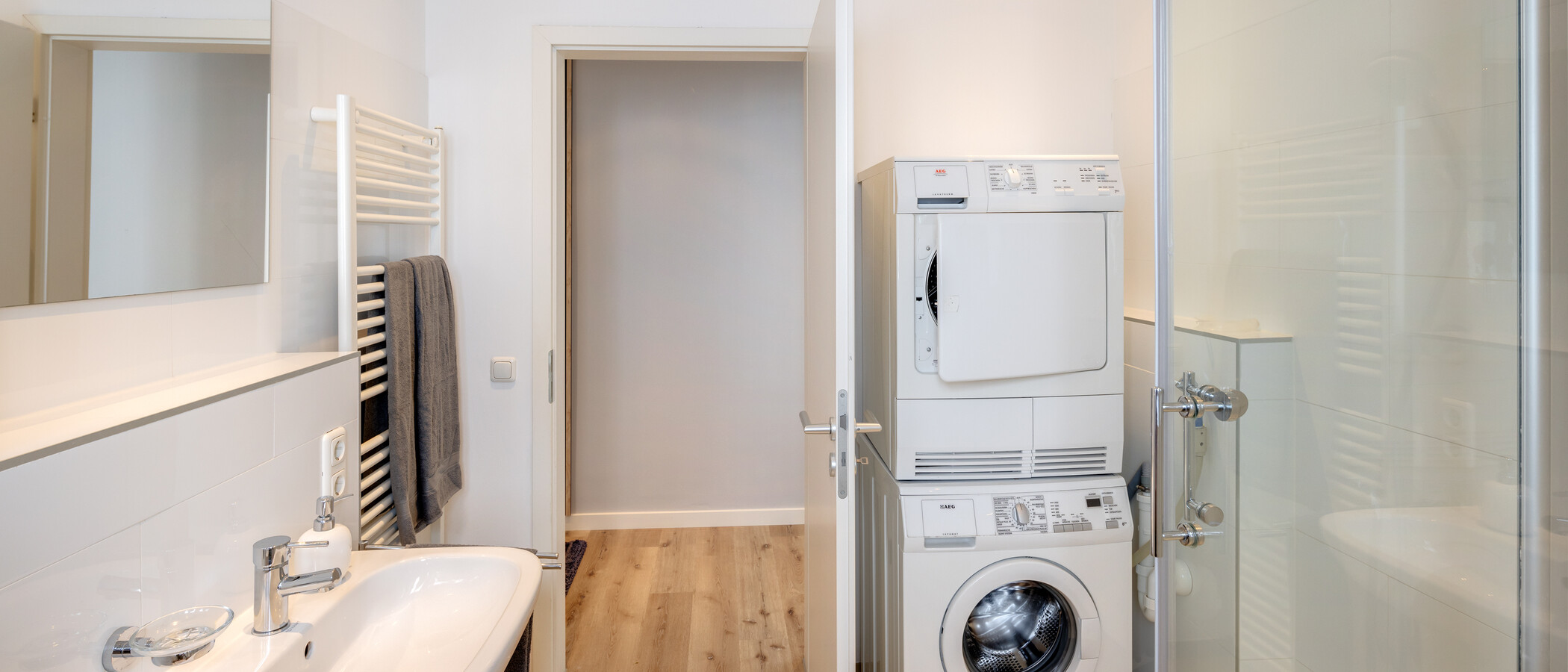 apartamento München Schwabing-Nord (zw. Leopoldstraße & Englischen Garten) 02 baño 5577
