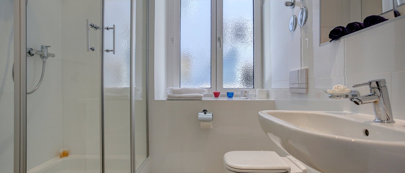 apartamento München Schwabing 01 baño 5588