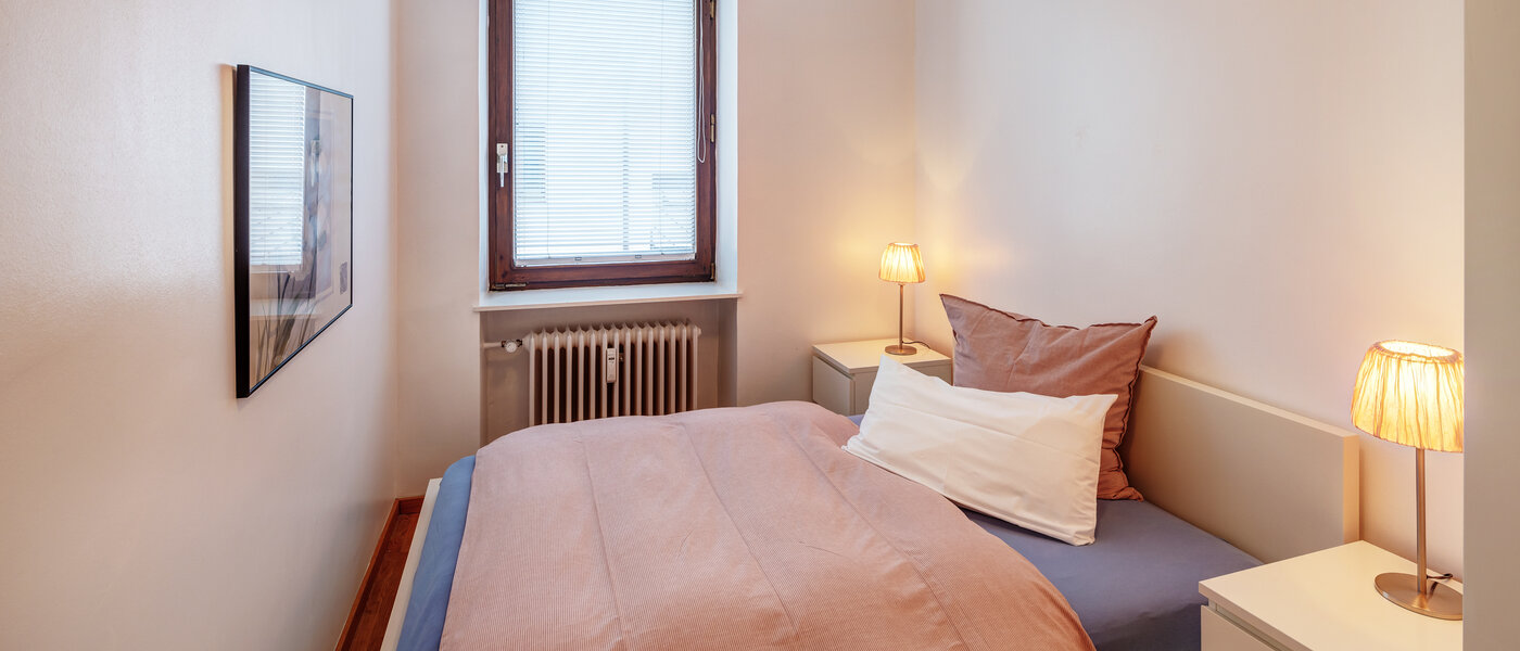 apartamento München Schwabing (rechts der Leopoldstraße) 01 dormitorio 5719