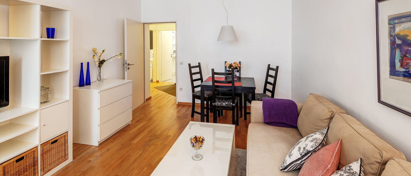 apartamento München Schwabing (rechts der Leopoldstraße) 04 zona de día  5719